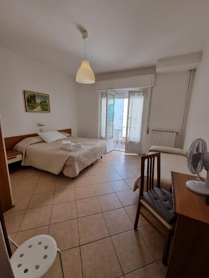 Hotel Riz Finale Ligure Eksteriør bilde